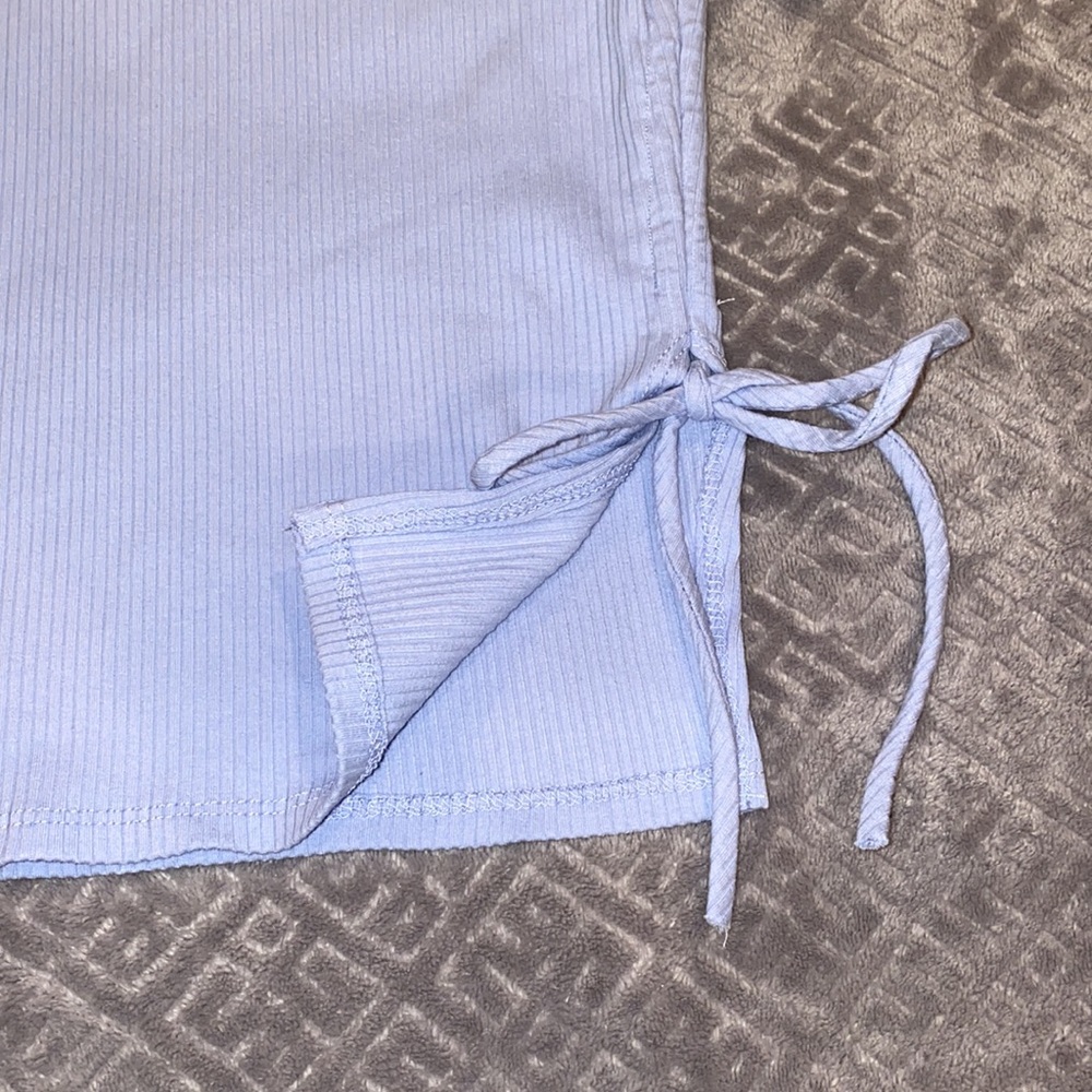 Blue top - Picture 3 of 3